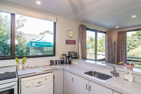 Photo of property in 10a Poplar Avenue, Raumati South, Paraparaumu, 5032