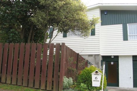 Photo of property in 6 Westhaven Drive, Tawa, Wellington, 5028