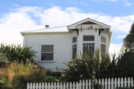 Photo of property in 1 Glendavar Street, Berhampore, Wellington, 6023