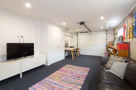 Photo of property in 76 Solan Drive, Waimauku, 0812