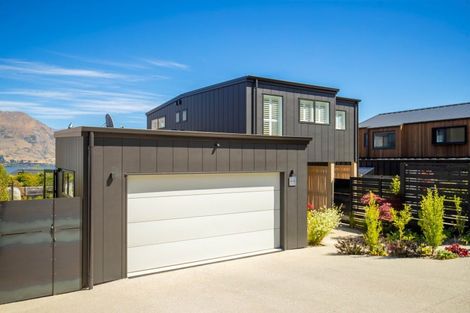 Photo of property in 6 Platinum Ridge, Wanaka, 9305