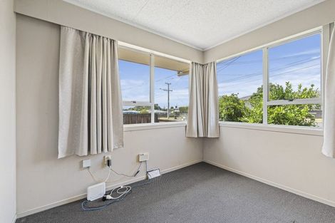 Photo of property in 5b Hua Street, Bell Block, New Plymouth, 4312