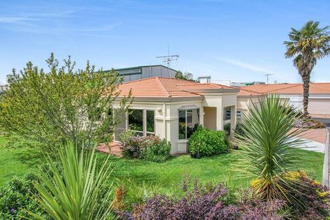 Photo of property in 4 Sudbury Court, Rototuna North, Hamilton, 3210