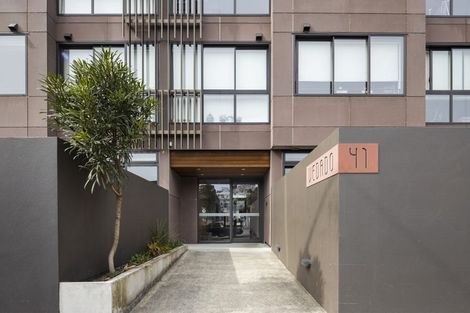 Photo of property in Vedado Apartments, 109/41 Hopper Street, Mount Cook, Wellington, 6011