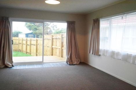 Photo of property in 2/2 Wynyard Street, Bell Block, New Plymouth, 4312