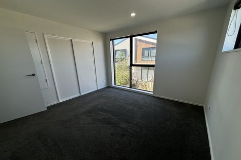 Photo of property in 2/325 Lincoln Road, Addington, Christchurch, 8024