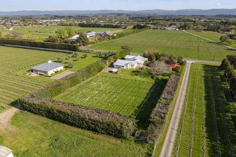 Photo of property in 190 Regent Street, Martinborough, 5711