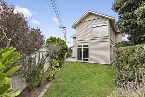 Photo of property in 5 Chelsea Street, Miramar, Wellington, 6022
