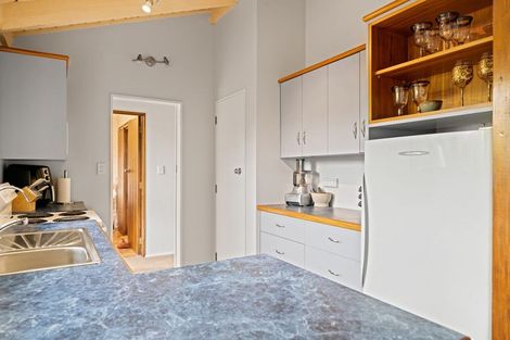 Photo of property in 25 Corinna Street, Welcome Bay, Tauranga, 3112