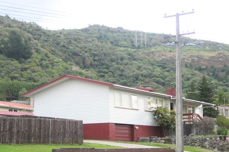 Photo of property in 6 Matuku Street, Selwyn Heights, Rotorua, 3015