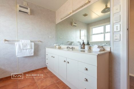 Photo of property in 95 Holdsworth Avenue, Trentham, Upper Hutt, 5018