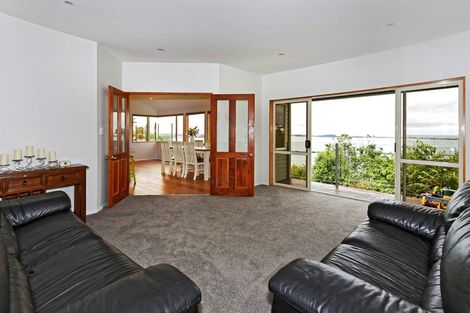 Photo of property in 22 La Costa Lane, Mount Pleasant, Christchurch, 8081