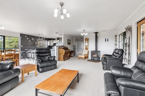 Photo of property in 394a Wairere Road, Waitakere, Auckland, 0782