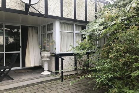 Photo of property in 2/24 Mansfield Avenue, St Albans, Christchurch, 8014