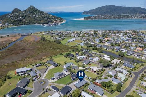 Photo of property in 32 Tairua Palms Place, Tairua, 3508