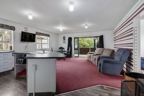 Photo of property in 14 Ngareta Street, Marton, 4710