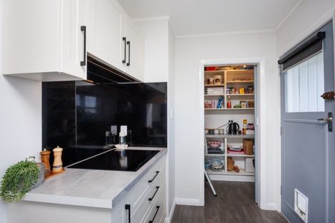Photo of property in 42 Edinburgh Terrace, Foxton Beach, Foxton, 4815