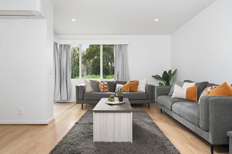 Photo of property in 2/64a Toorak Avenue, Avonhead, Christchurch, 8042