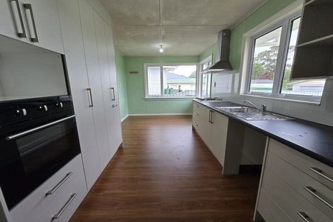 Photo of property in 22 Stanners Street, Eltham, 4322