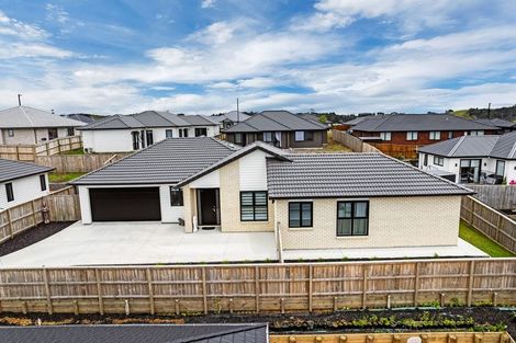 Photo of property in 12 Dolcetto Place, Pokeno, 2402