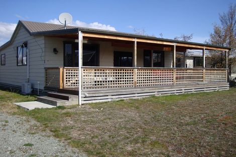 Photo of property in 46 Totara Drive, Twizel, 7901