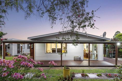 Photo of property in 1 Bayview Street, Te Puke, 3119