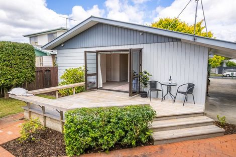 Photo of property in 6 Denver Grove, Totara Park, Upper Hutt, 5018