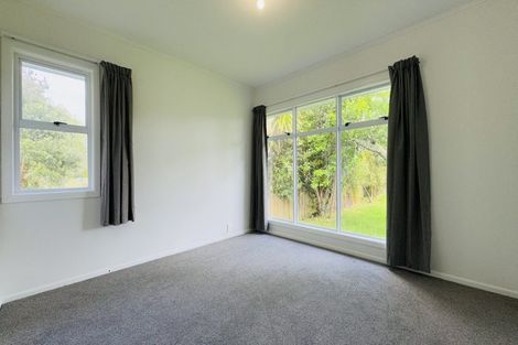 Photo of property in 12 Bittern Place, Henderson, Auckland, 0610