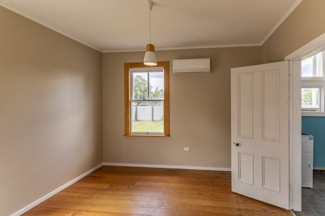 Photo of property in 4a Shanly Street, Waipawa, 4210