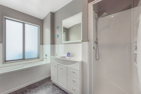 Photo of property in 5 Edward Bullen Place, Thames, 3500