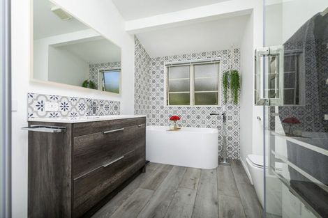 Photo of property in 96 Potter Road, Dairy Flat, Albany, 0792