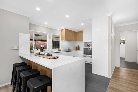 Photo of property in 7 Tarnica Road, Northpark, Auckland, 2013