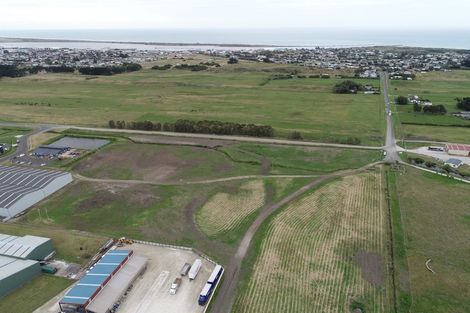 Photo of property in 105a Manuka Street, Stokes Valley, Lower Hutt, 5019