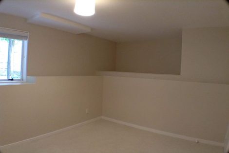 Photo of property in 55 Gatman Street, Birkdale, Auckland, 0626