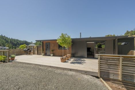 Photo of property in 40 Spikes Way, Whitianga, 3510