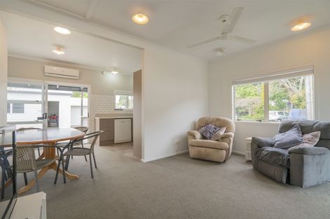 Photo of property in 6 Aputa Avenue, Te Puru, Thames, 3575