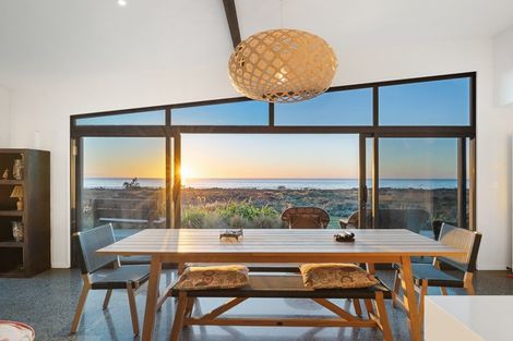 Photo of property in 112 Rarangi Beach Road, Rarangi, Blenheim, 7273