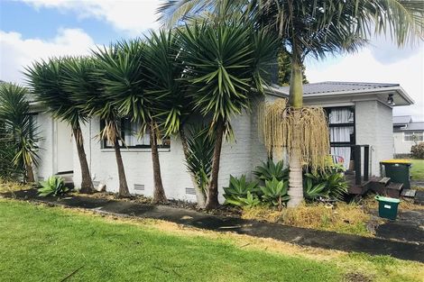 Photo of property in 15 Edinburgh Avenue, Rosehill, Papakura, 2113