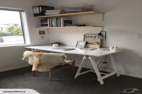 Photo of property in 8a Awanui Street, Merrilands, New Plymouth, 4312