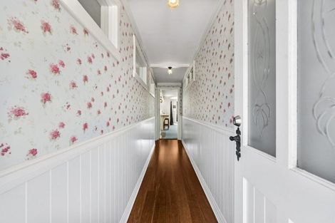 Photo of property in 1083 Tarata Road, Kaimata, Inglewood, 4387