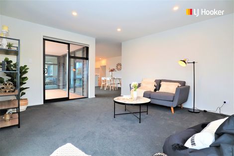 Photo of property in 5 North Foreland Street, Waihola, Milton, 9073