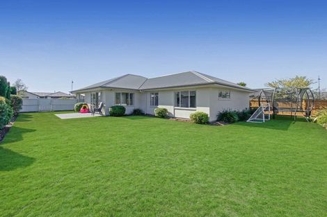 Photo of property in 11 Graycliffe Street, Halswell, Christchurch, 8025