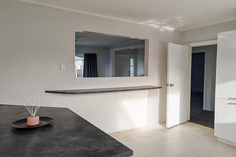 Photo of property in 6 Buchanans Road, Sockburn, Christchurch, 8042