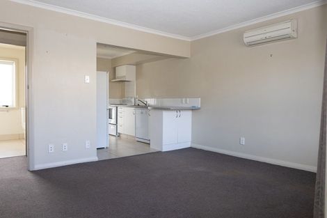 Photo of property in 214 Main South Road, Green Island, Dunedin, 9018
