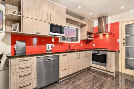 Photo of property in 25 Ferndale Road, Mount Wellington, Auckland, 1060