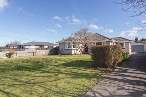 Photo of property in 121 Marshland Road, Shirley, Christchurch, 8061