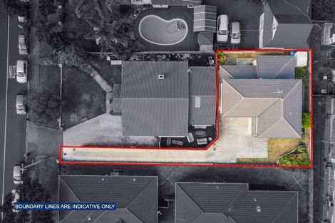 Photo of property in 17 Waiohua Road, Greenlane, Auckland, 1061