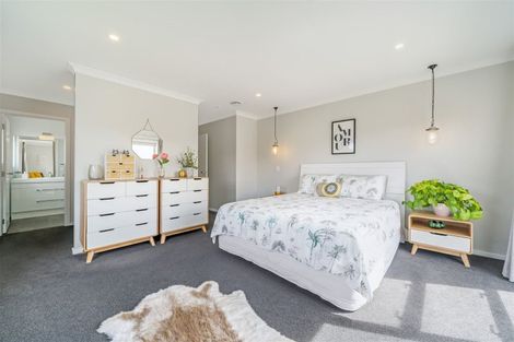 Photo of property in 160a John Burke Drive, Aotea, Porirua, 5024