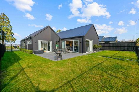 Photo of property in 8 John Raven Lane, Woodend, 7610