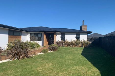 Photo of property in 14 Andesite Drive, Rolleston, 7614